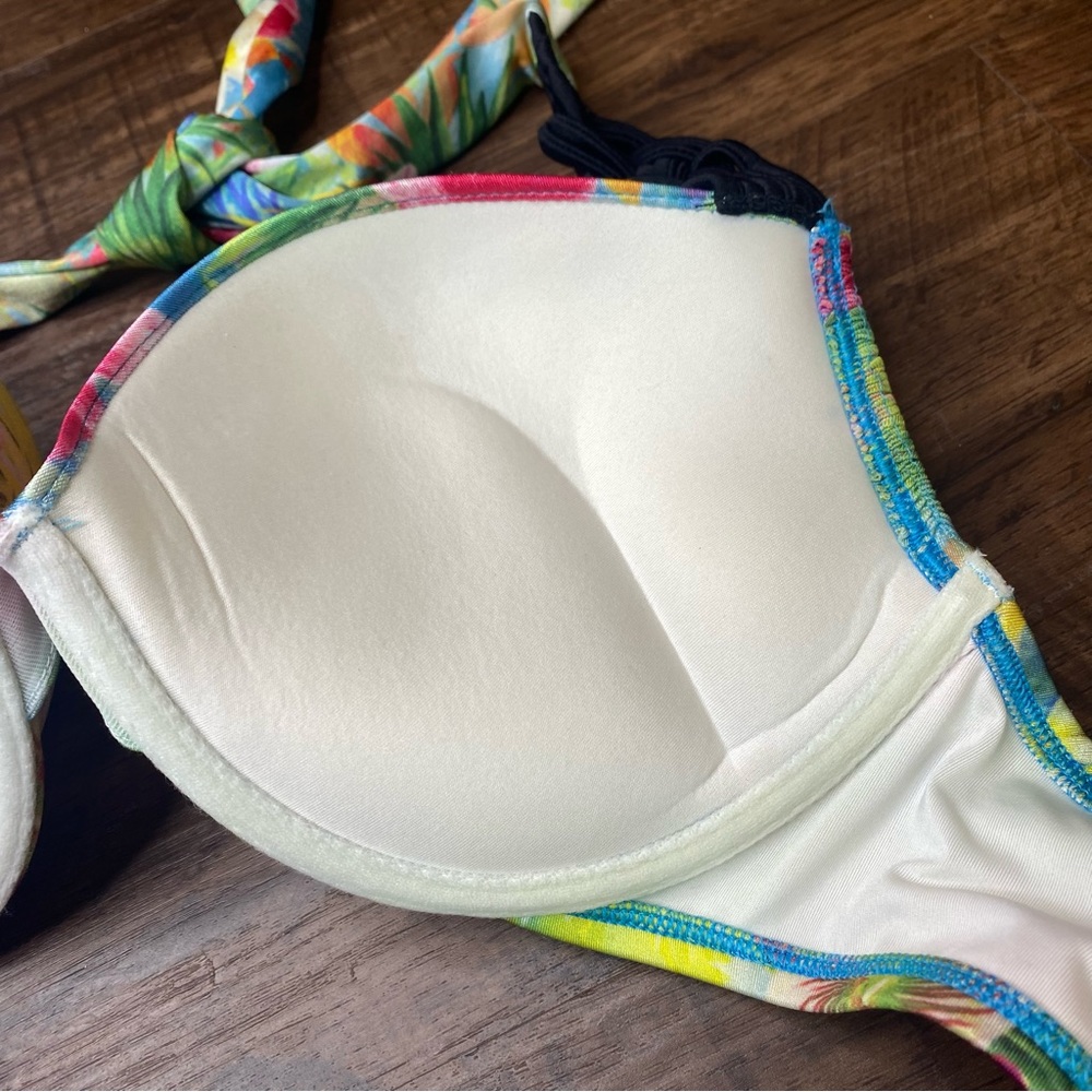 Victoria’s Secret Miraculous Bombshell Bikini Swim Top Tropical Push-up Size 36C - Picture 12 of 13